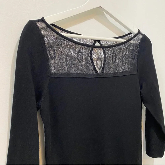 WHBM Lace Keyhole Neck and Ribbed Black Fitted 3/4 Sleeve Sweater Size S - Picture 4 of 15